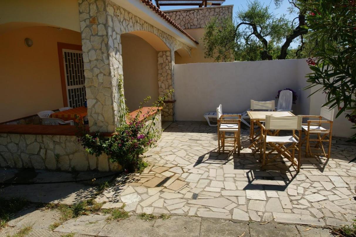 Villa Oleandro Ciccino Vieste Esterno foto